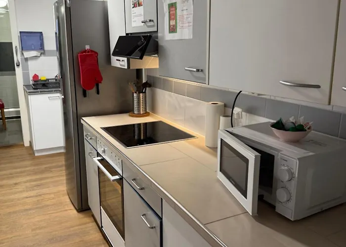 Downtown * 因特拉肯