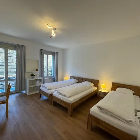 Downtown Apartment *